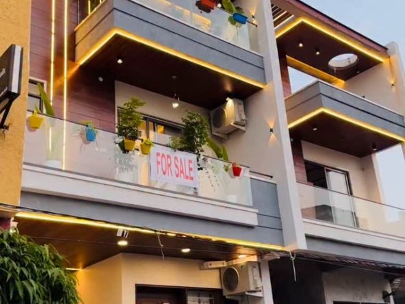 133 Gaj 4 BHK House for Sale in Ajmer Road, Jaipur