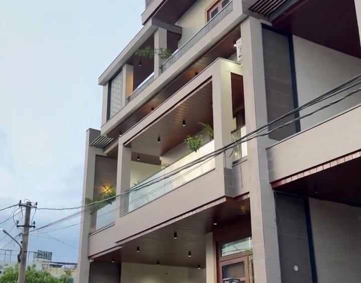 240 Gaj 6 BHK House for Sale in Vaishali West, Jaipur