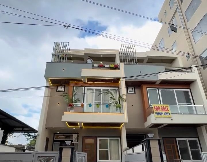 200 Gaj 5 BHK Villa for Sale in Gandhi Path West, Jaipur