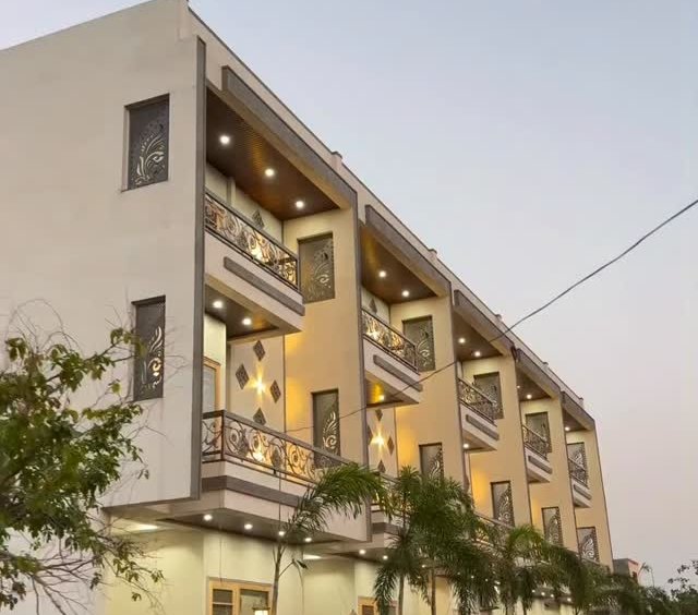 164 Gaj 4 BHK House for Sale in Gandhi Path West, Jaipur - photo 2
