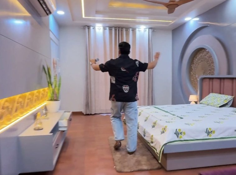 Master bedroom in 4 BHK kothi Jaipur
