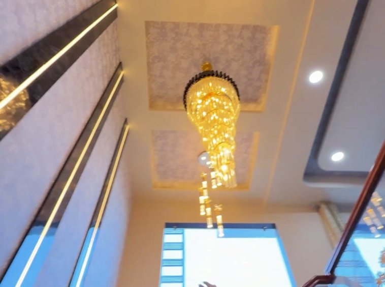 Staircase with chandelier in 4 BHK kothi Jaipur